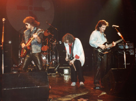 Blue Öyster Cult 22